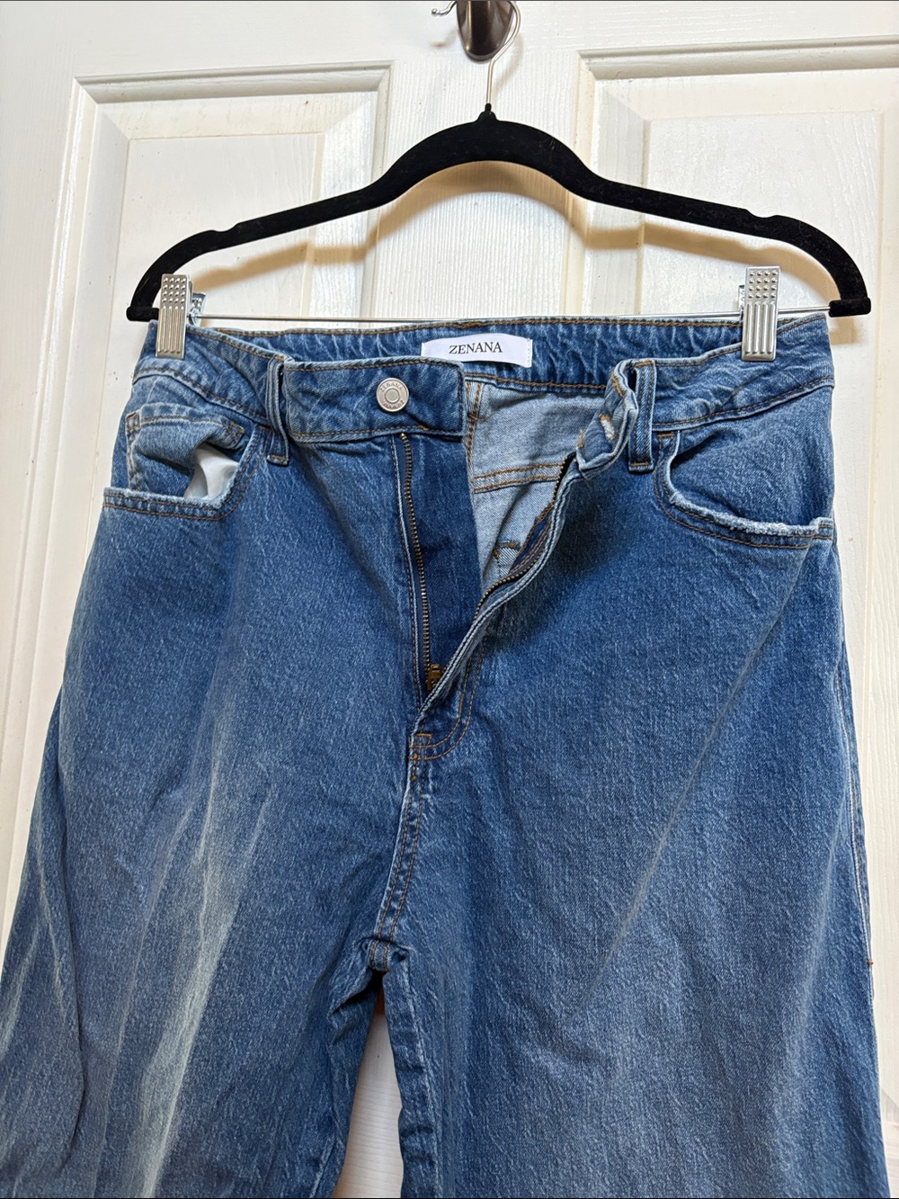 Zenana Outfitters High-Rise Blue Denim Jeans